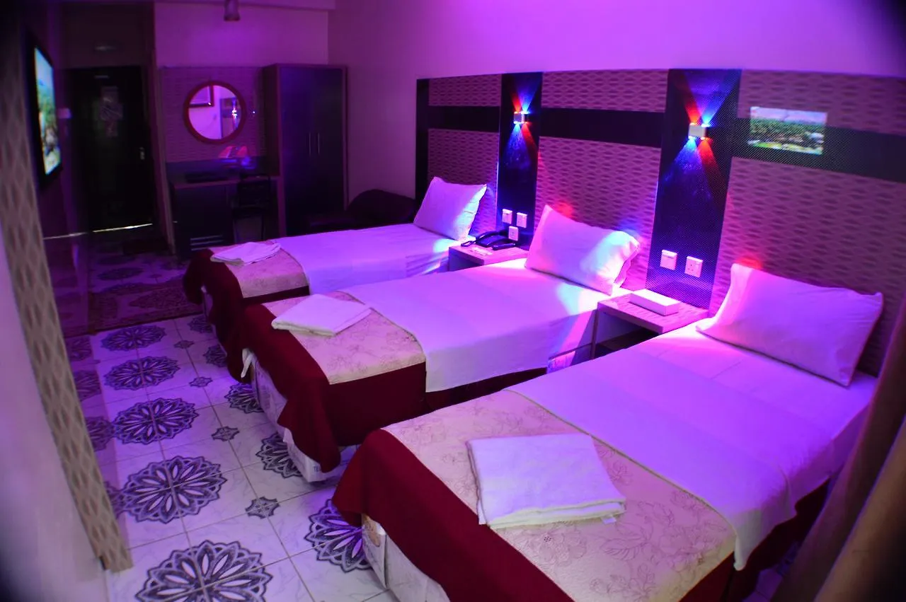 Tehran Hotel Dubai